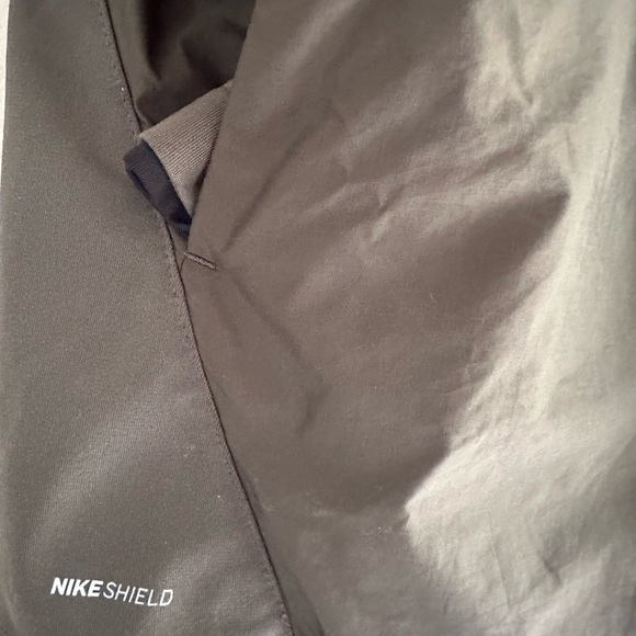 Nike Olive and Camouflage Men's Jacket - Picture 8 of 9